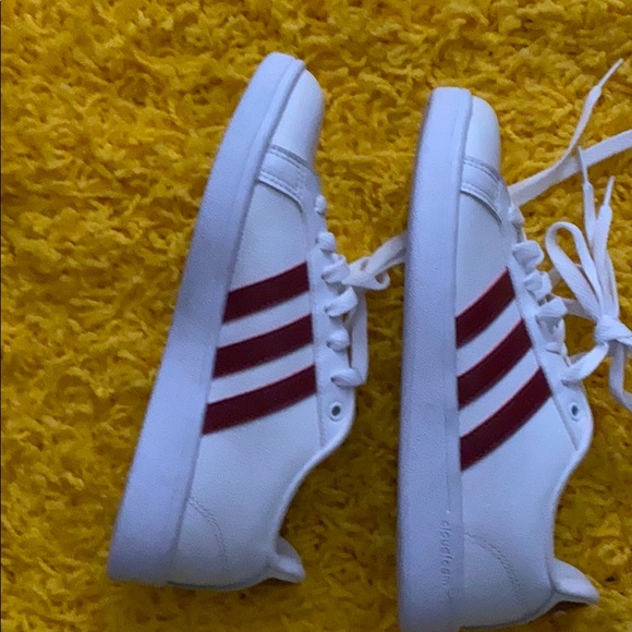 Adidas sneakers - Picture 2 of 4